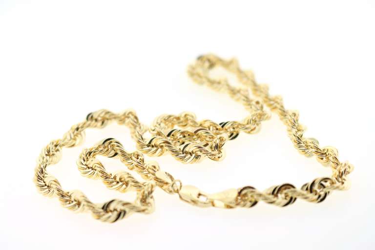 Sublime 14kt gold rope chain