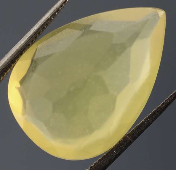 Glistening 5.49ct natural golden Fire Opal