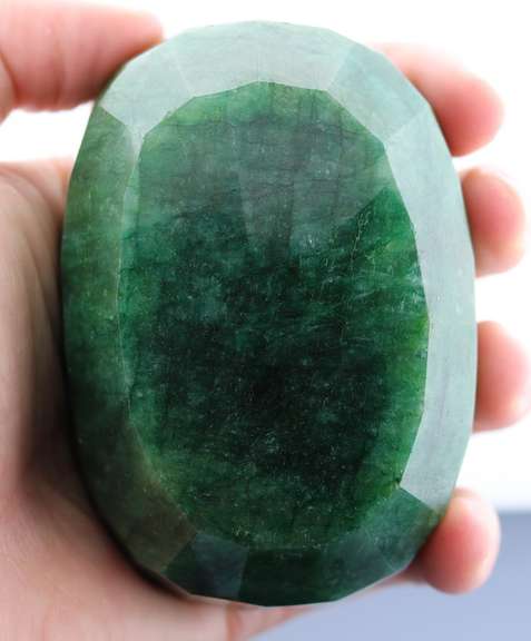 Huge! .445kg (2225ct) forest green Emerald