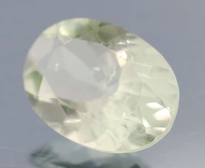 Brilliant 4.75ct natural platinum green Amethyst
