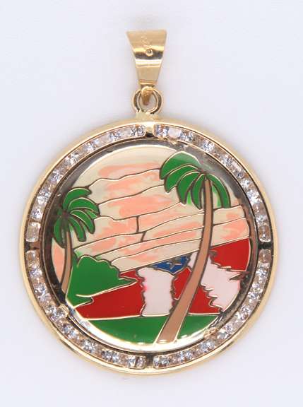 Gorgeous Yellow Gold Cubic Zirconia Pendant