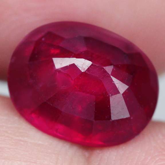 Amazing blood red 6.74ct Ruby