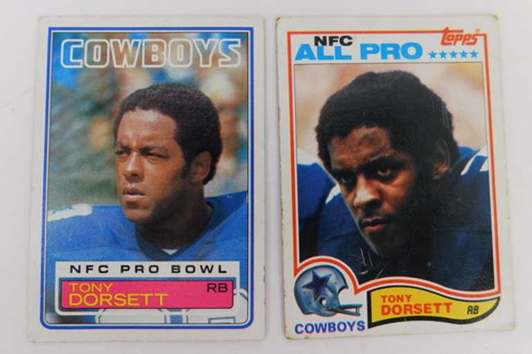 2 Tony Dorsett Football Cards