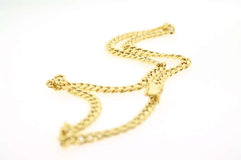 Showy 10kt Yellow Gold Curb Chain Necklace