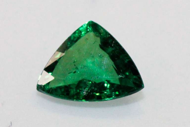 Handsome Natural Tsavorite Trillion