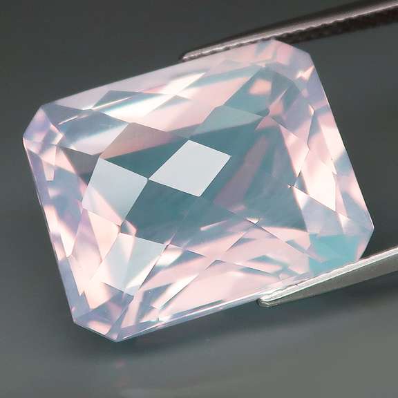 Checker top 25.72ct untreated Pearl Amethyst