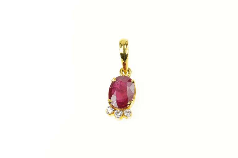 18K Yellow Gold 1.36 Ctw Natural Ruby Diamond Accent Pendant