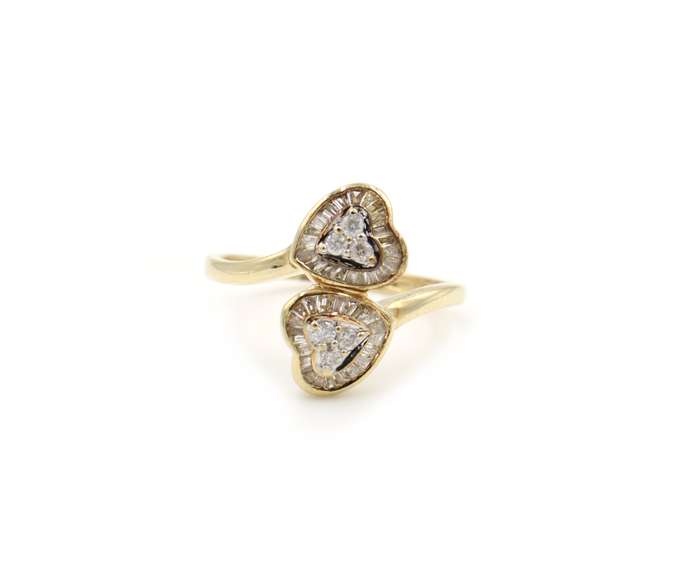 0.83ctw Diamond Heart Bypass Ring in 14K