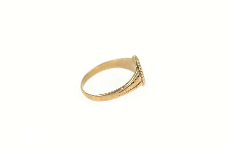 10K Yellow Gold Victorian Oval Plain Monogrammable Baby Ring