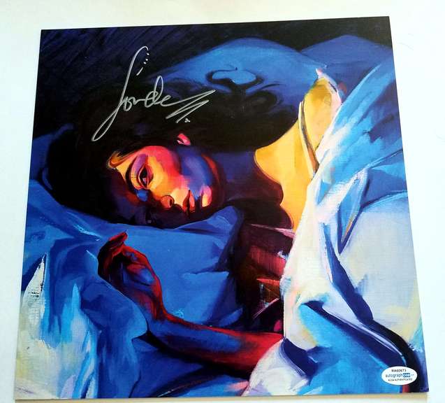 Lorde Autographed Signed LP Record Album Flat Poster ACOA