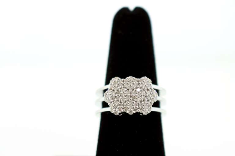ladies 14k white gold diamond ring