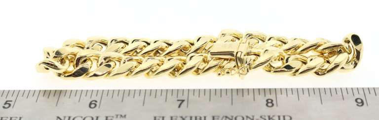 Fancy 10kt Yellow Gold Curb Chain Bracelet