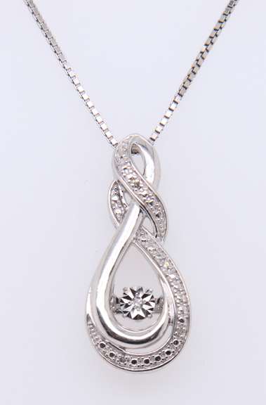 Sterling Silver Cubic Zirconia Pendant on Chain