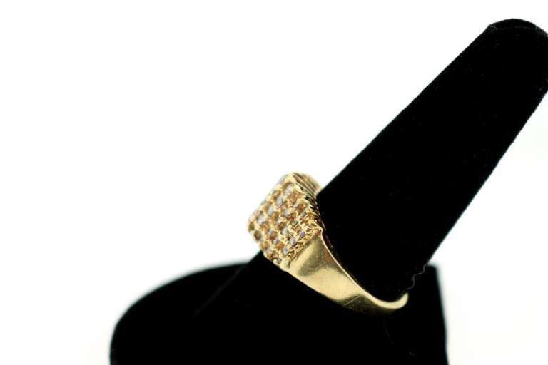 Sparkling 14kt Diamond Pyramid Ring