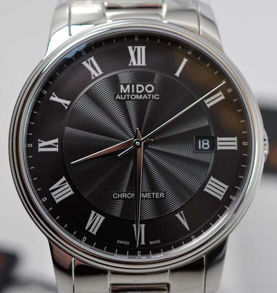 Mido Black Dial Chronometer Automatic, Pre-Owned.