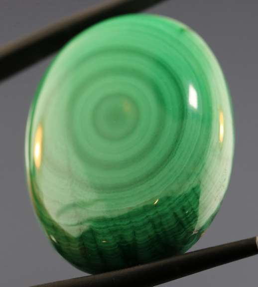 Full bullseye! 58.36ct untreated Green Malachite