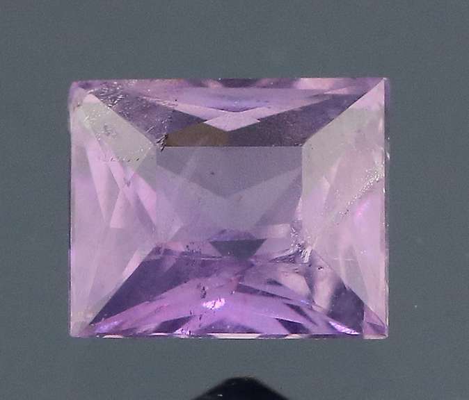 Rare .87ct untreated pinkish violet Spinel