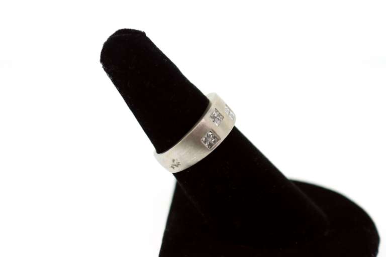 Ladies 14K Princess Cut Diamond Brushed Band