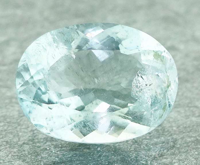 Gorgeous 4.32ct untreated sky blue Aquamarine