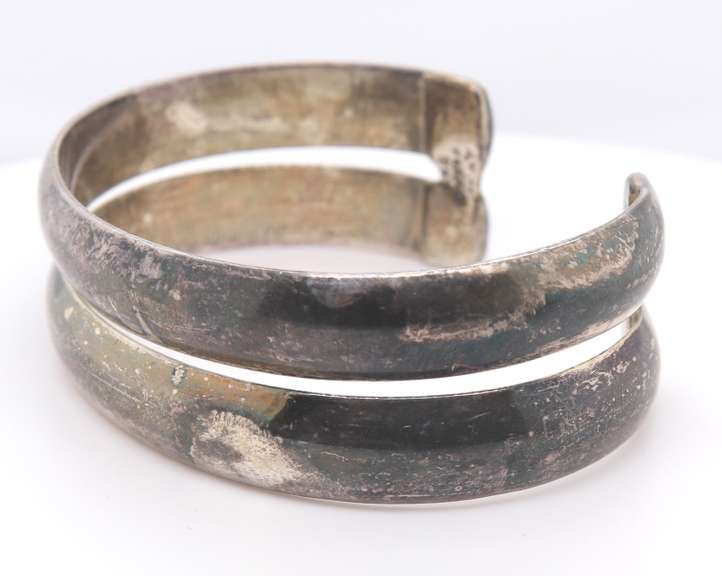 Vintage Sterling Silver Signed Cuff Bangle
