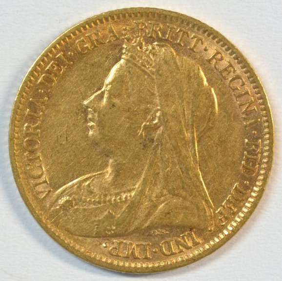 Splendid 1900 Veiled Head Great Britain Gold Half Sovereign