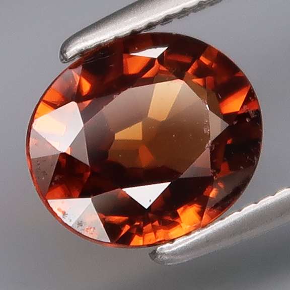Top luster 2.05ct natural Imperial Zircon