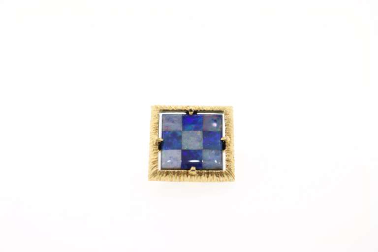 14 KT YELLOW GOLD OPAL DOUBLET INLAY LAPEL PIN.