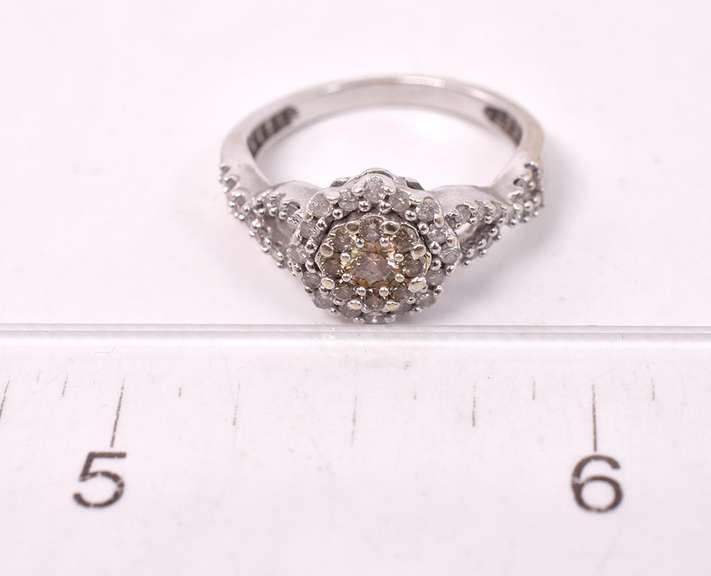 Stunning Ladies Diamond Cluster Ring in Sterling Silver