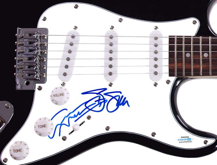 CSNY Stephen Stills & Graham Nash Autographed Signed Guitar ACOA