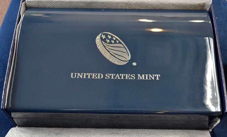 2012 United States Mint American Eagle San Francisco Two-Coin Silver Proof Set. OGP