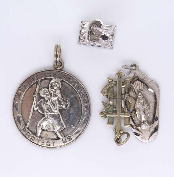 Lot of 4 Vintage Sterling Silver Pendants