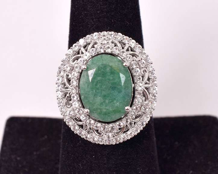 Enchanting Approx. 4.57CTS Emerald and White Topaz Ring in Sterling Silver