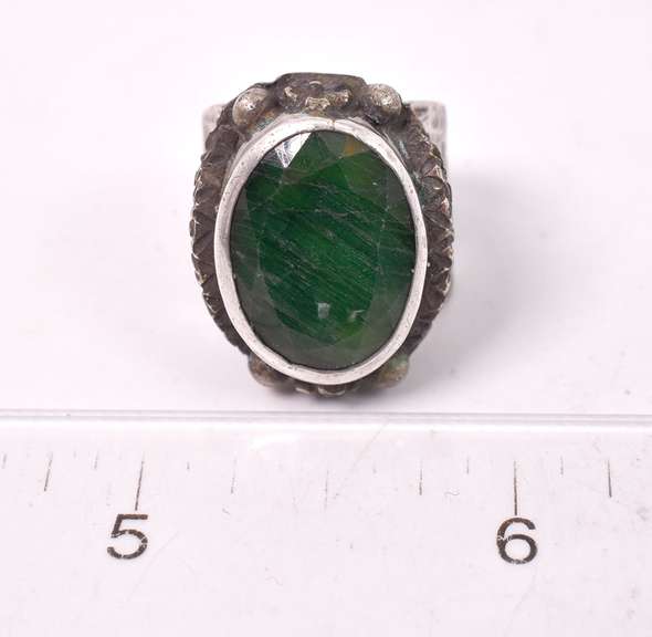 Gorgeous 7.80CTS Rare Green Sapphire Gemstone in Sterling Silver