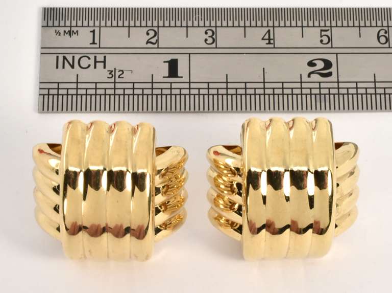 Lovely 14k Fancy X Earrings
