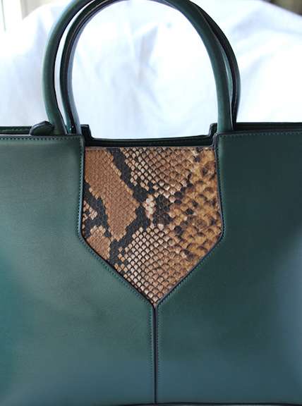 100% Fine leather Designer Style Bag