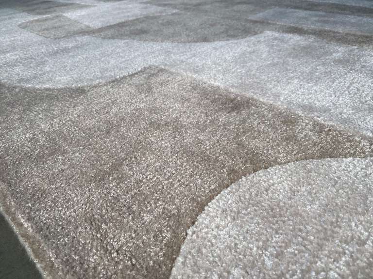Premium Designer Hand Made Rug 5x8