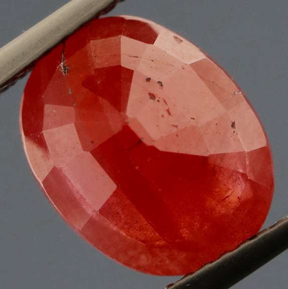 Gorgeous red orange 4.20ct Imperial Sapphire