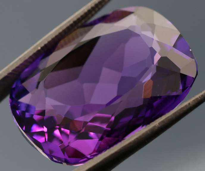 Simply stunning 19.02ct royal purple created Amethyst