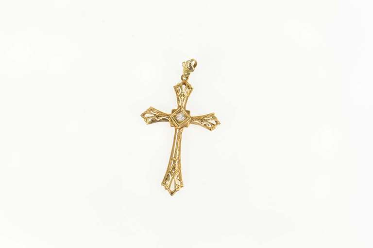 18K Yellow Gold Art Deco Ornate Cross Christian Classic Symbol Pendant