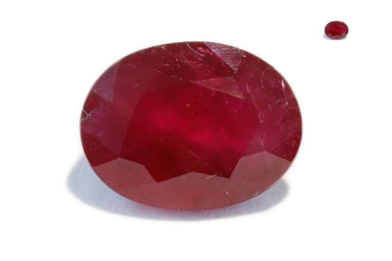 Stunning Natural Ruby - 2.22 cts.