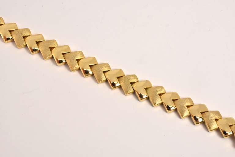 Beautiful Contemporary Vermeil Braceletq