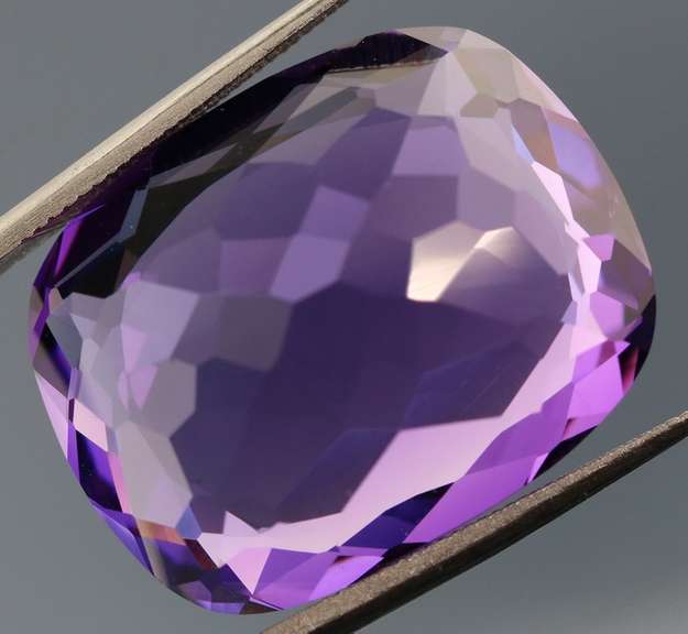 Simply stunning 19.02ct royal purple created Amethyst