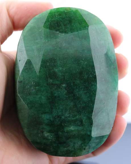 Huge! .445kg (2225ct) forest green Emerald
