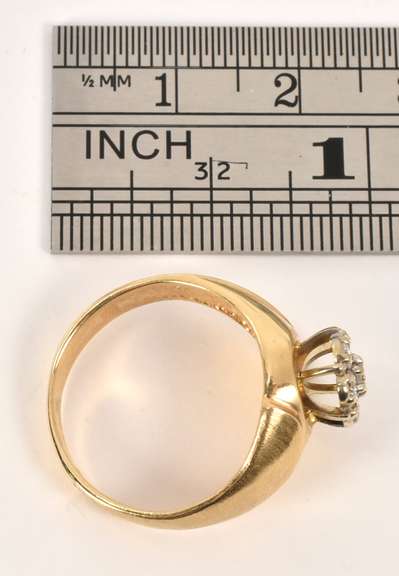 Tasteful 14k Diamond Cluster Ring