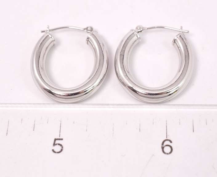 Brilliant Hoop Earrings in 14K White Gold