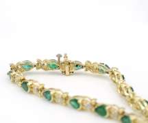 5.08ctw Emerald and Diamond Bracelet in 14k