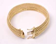 Wonderful Woven Bracelet in 14K Yellow Gold
