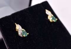 Excellent Emerald and Diamond Earrings in 14K Yellow Gold