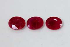 European Size Natural Ruby Set