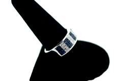 18K WHITE GOLD DIAMOND AND SAPPHIRE BAND